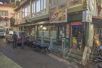 Hotel Oyo 23578 Gompus