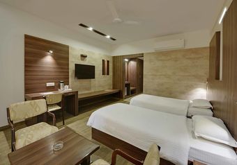 Hotel Highway King Behror Neemrana