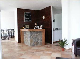 Hotel 9 Manantiales