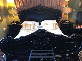 Hotel Knockninny Country House & Marina