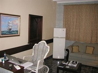 Hotel Garant & Suites