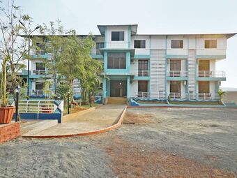 Hotel Oyo 24261 Ellegance Hill Resort