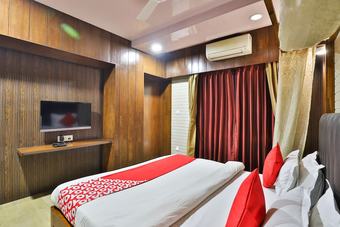 Oyo 25065 Hotel Shree Daan