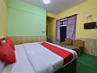 Oyo 27987 Hotel Veer