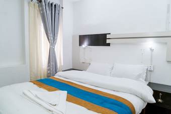 Hotel 32 Steps Hostel