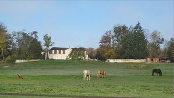 G�te Ch�teau de Montboulon