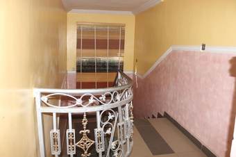 Lifeline Hotel And Suites