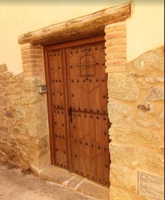 Apartment With 2 Bedrooms In Lagartera, With Wonderful Mountain View And Terrace