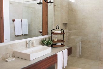 Hotel Parrotfish Bay Mirissa