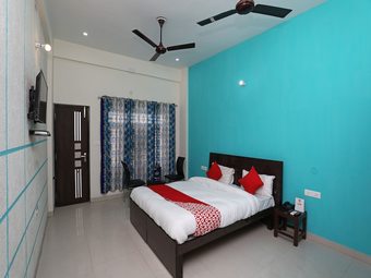 Hotel Oyo 14634 Star Guest House