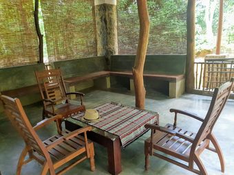 Posada Jungle House Udawalawe Holiday Lodge