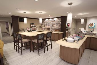 Hotel Staybridge Suites Waterloo - St. Jacobs Area