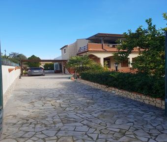 Apartment With 2 Bedrooms In Avola, With Enclosed Garden - 150 M From The Beach