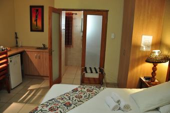 Hotel Woodpecker's Inn