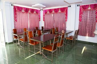 Fabhotel Pearls Resort