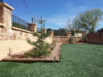 Albergue Hostal Residencia Pico De Los Haces