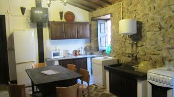 House With 3 Bedrooms In Macedo De Cavaleiros, With Wonderful Mountain View, Private Pool, Enclosed Garden - 20 Km From The Beach