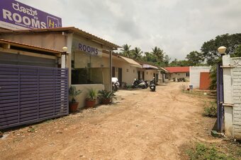 Hotel Oyo 18969 H3 Rooms