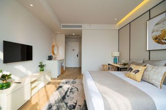 Hotel Suisse Place Shanghai