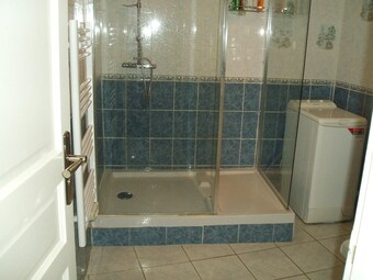 House With 2 Bedrooms In Ver-sur-mer, With Enclosed Garden - 100 M From The Beach