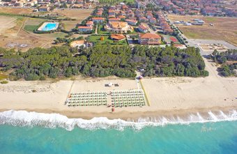 Posada Madama Club Village