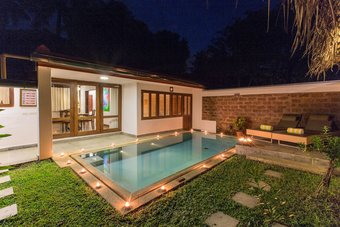 Hotel Coconut Lagoon-cgh Earth