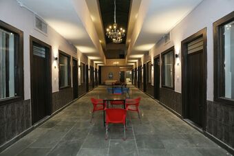 Hotel Oyo 27965 The Heaven