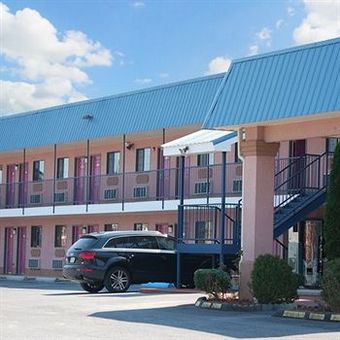 Motel Express Inn & Suites