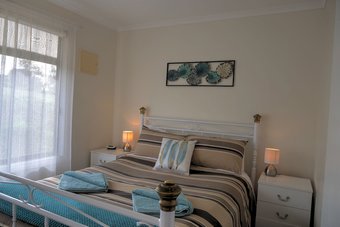 Emu Bay Holiday Homes