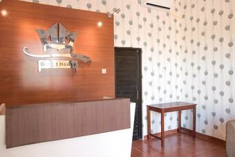 Hotel Reddoorz Near Terminal A Adisucipto Airport