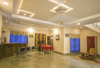 Hotel Tribal Wood Resort