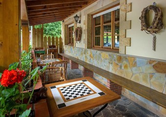 Hostal Albergue Los Nuberos