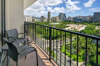 Aqua Palms - Suite 1110