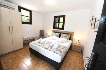 Castle View Bungalows