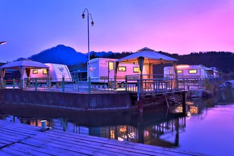 Poseidon Caravan - Campsite