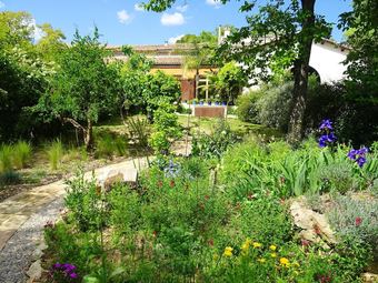 House With 2 Bedrooms In Lav�rune, With Enclosed Garden And Wifi - 20 Km From The Beach