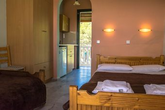 Apartamentos Nikos Studios Alykes