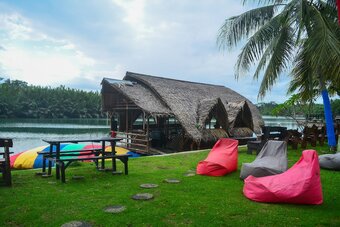 Hotel Oyo 961 Shane Josa Resort