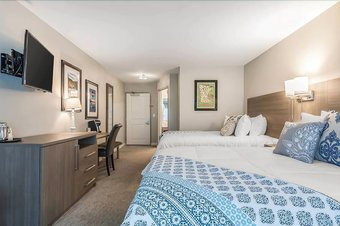 Hotel Lakes Inn At Dunvilla