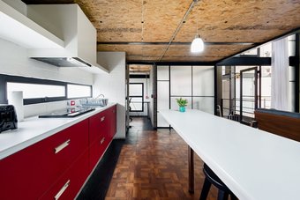 Apartamentos Cozy Loft With Balcony