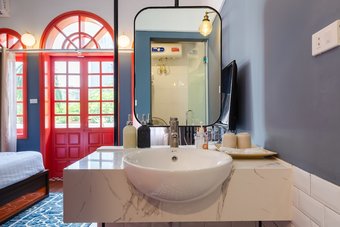 The Poppy Villa & Hotel