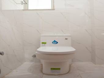 Oyo 370 Hotel Devdaha & Restaurant