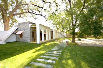 Hotel Bijay Niwas Palace 14 Kms From Rampura Agucha