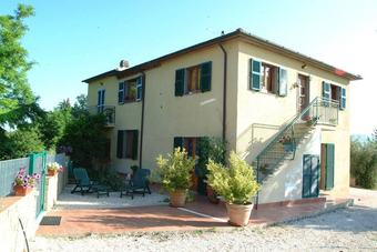 Apartment With 2 Bedrooms In Poggio Murella, With Pool Access, Furnished Garden And Wifi