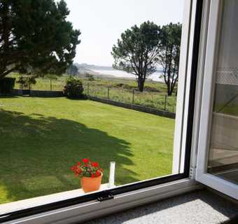 106402 - Apartment In Lari�o