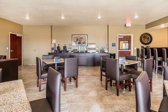 Hotel Cobblestone Inn & Suites - Kermit