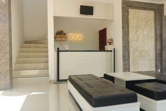 Hostal Oyo 1051 De Loran Hotel