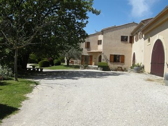 Bed & Breakfast Domaine Le Puy Du Maupas