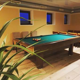 Hotel Eikerapen Gjestegard �seral