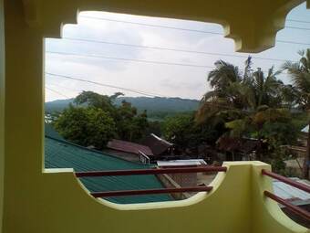 Hostal Rms Travellers Inn - Hostel